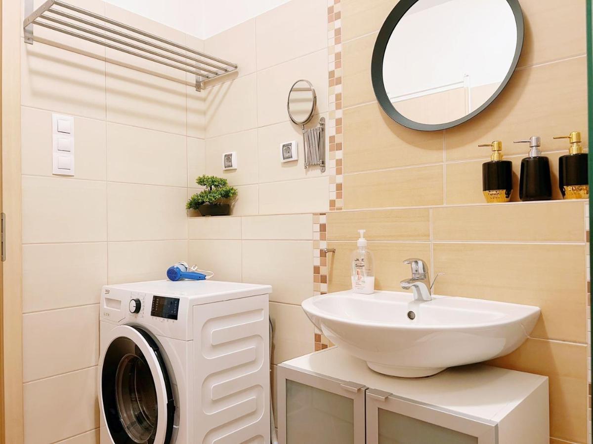 Budapest Center Shopping Apartment II Eksteriør bilde